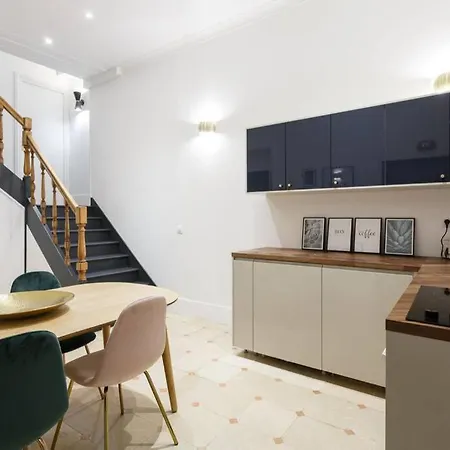 Marais - 4 Bd 3 Bth Spacious Flat, Pastourelle